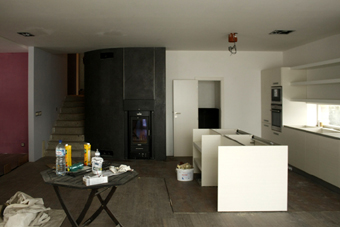 House finishing equipment - living room