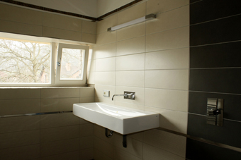 House finishing equipment - bathroom